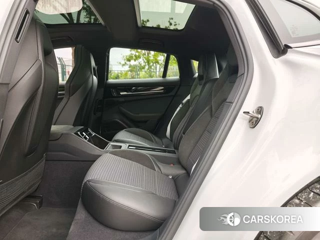 Porsche Panamera id 3957704 из Китая 19