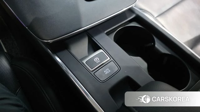 Hyundai The New Grandeur IG Hybrid id 4324260 из Кореи 19