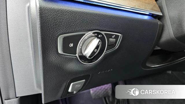 Mercedes-Benz E-Class W213 id 4543797 из Кореи 19