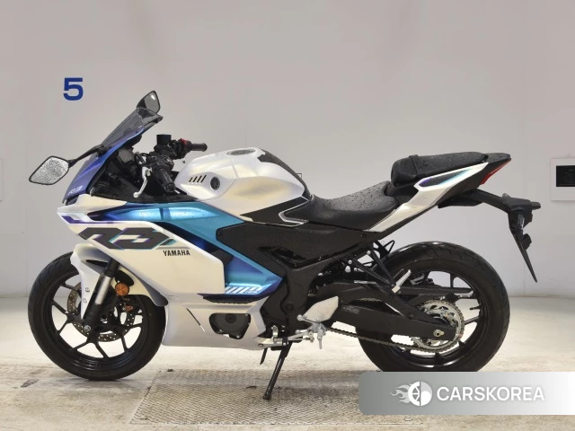 Yamaha YZF-R3 id 3946064 из Японии 18