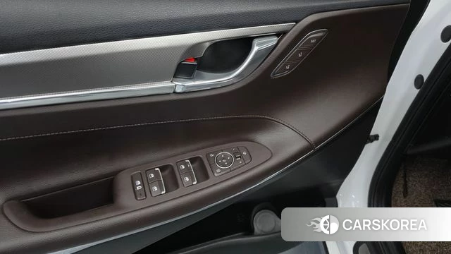Hyundai The New Grandeur IG id 4620043 из Кореи 19