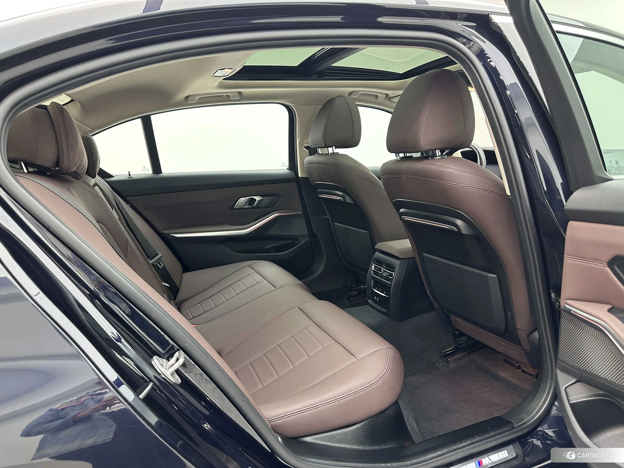 BMW 3 series id 4473402 из Китая 19