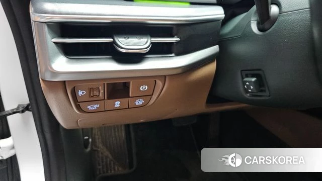 Hyundai Grandeur Hybrid (GN7) id 4640870 из Кореи 19