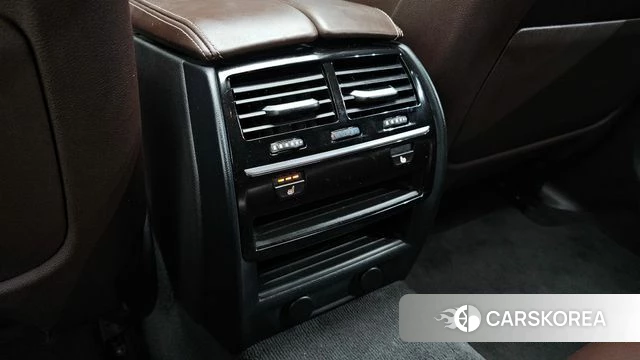 BMW 5 Series (G30) id 4483239 из Кореи 19