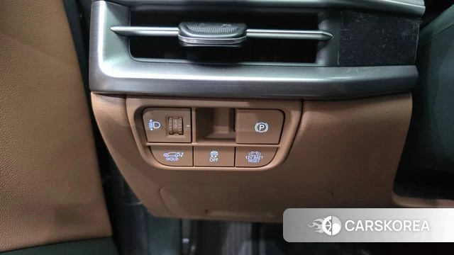 Hyundai Grandeur Hybrid (GN7) id 4200934 из Кореи 19