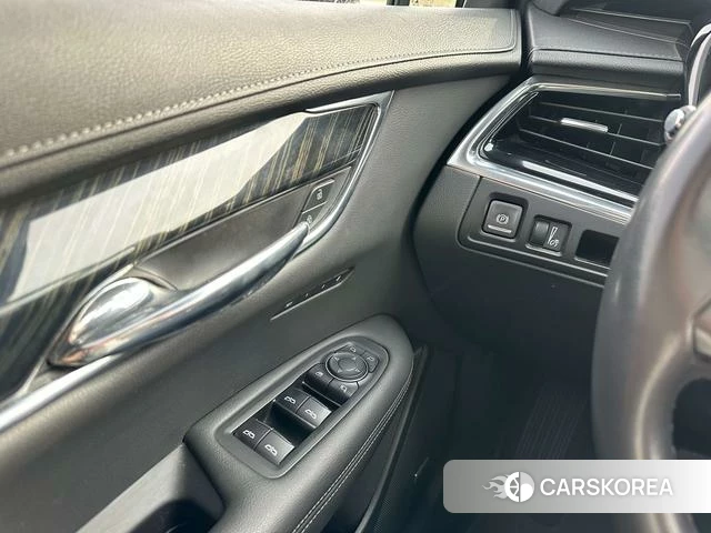 Cadillac XT6 id 4207361 из Китая 19