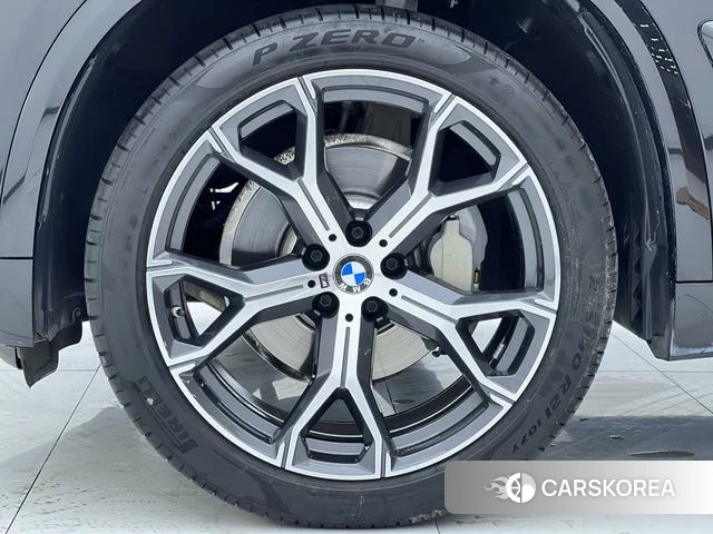 BMW X5 id 3857704 из Китая 19