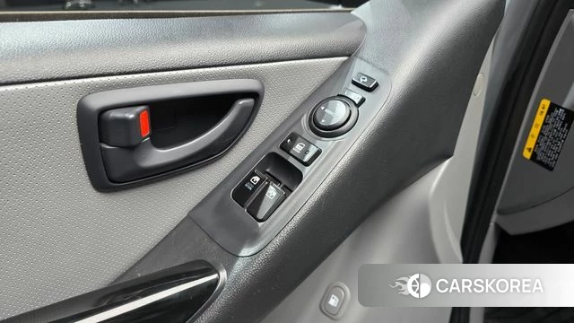 Hyundai The New Grand Starex id 4508369 из Кореи 19