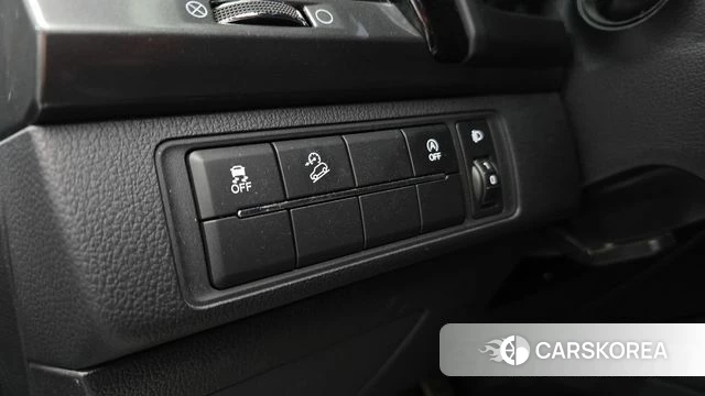 Ssangyong The New Rexton Sports Cannes id 4619085 из Кореи 19