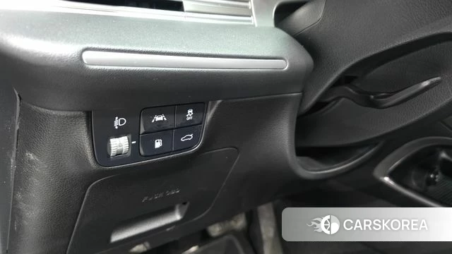 Hyundai The New Grandeur IG id 4637081 из Кореи 19