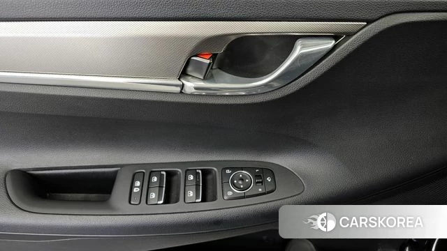 Hyundai The New Grandeur IG id 4310227 из Кореи 19