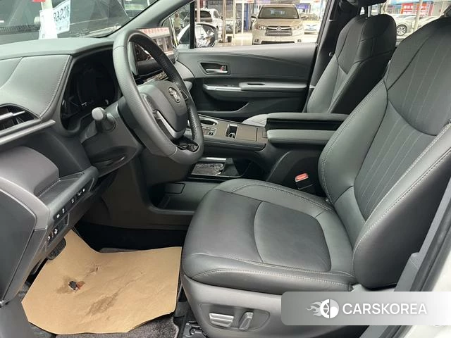Toyota Saina id 4261114 из Китая 19