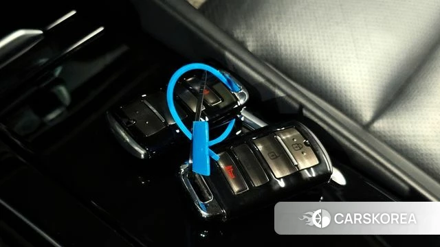 Kia All New K7 Hybrid id 4363512 из Кореи 19