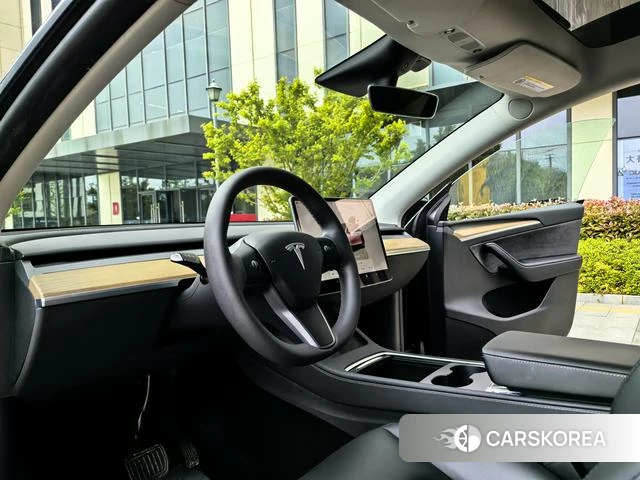 Tesla Model Y id 4206936 из Китая 19