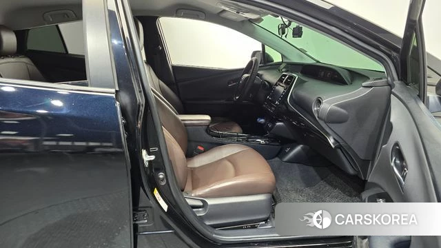 Toyota Prius 4th Generation id 4568237 из Кореи 19