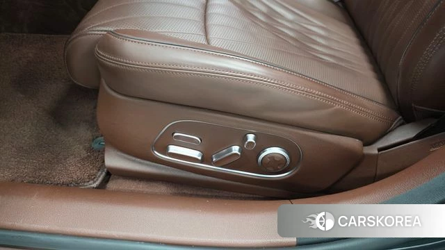 Genesis G90 (RS4) id 4308952 из Кореи 19