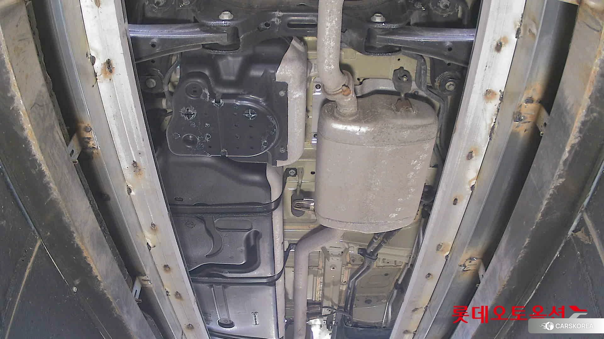 Kia Carnival id 3882086 из Кореи 19