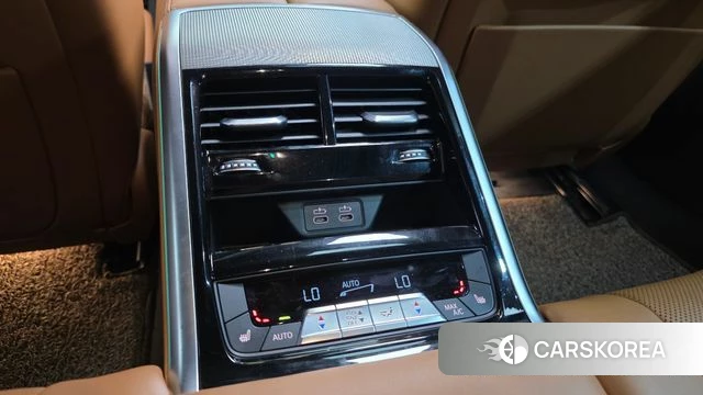 BMW 8 Series (G15) id 4245487 из Кореи 19