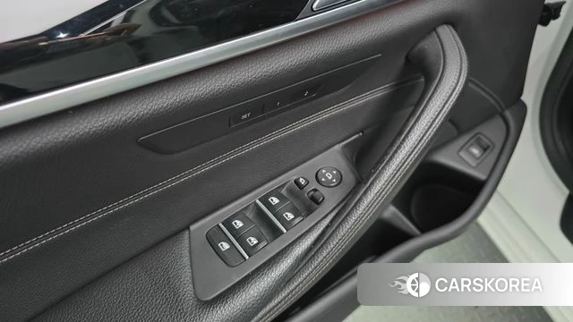 BMW 5 Series (G30) id 4633050 из Кореи 19