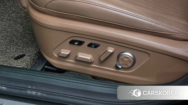 Hyundai Grandeur Hybrid (GN7) id 4880090 из Кореи 19