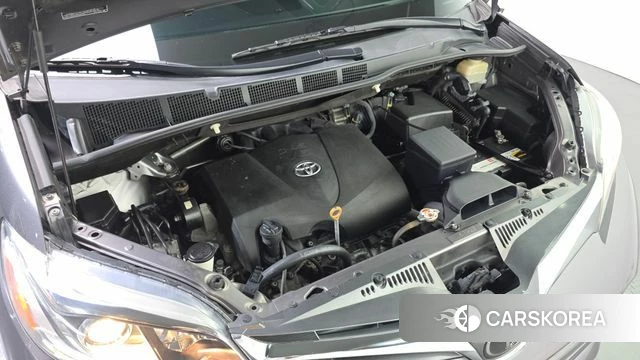 Toyota Sienna id 4722713 из Кореи 19