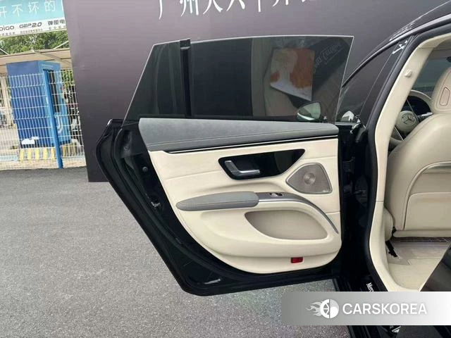 Mercedes-Benz EQS id 4260891 из Китая 19