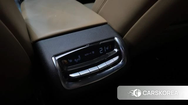 Cadillac XT6 id 4779382 из Кореи 19