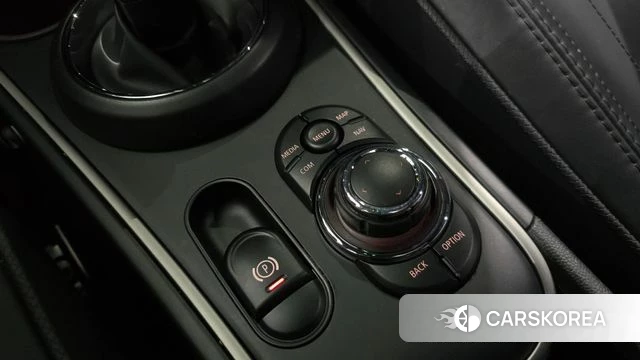 Mini Cooper S Countryman id 4602567 из Кореи 19