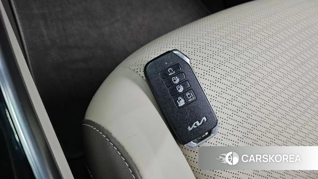 Kia Carnival 4th generation id 4676624 из Кореи 19