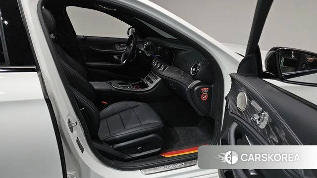 Mercedes-Benz E-Class W213 id 4223296 из Кореи 19