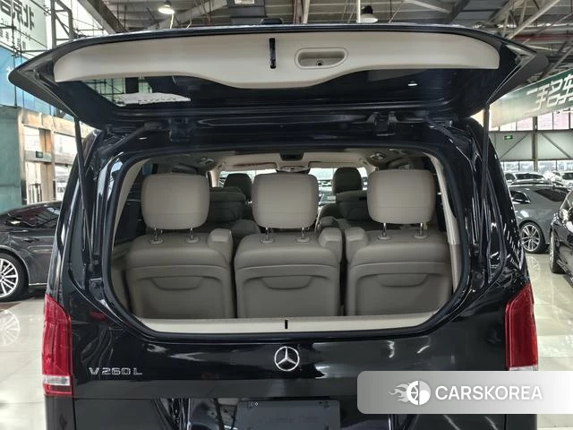 Mercedes-Benz V-class id 4264969 из Китая 19