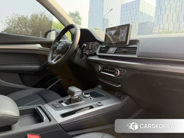 Audi Q5L id 4329182 из Китая 19
