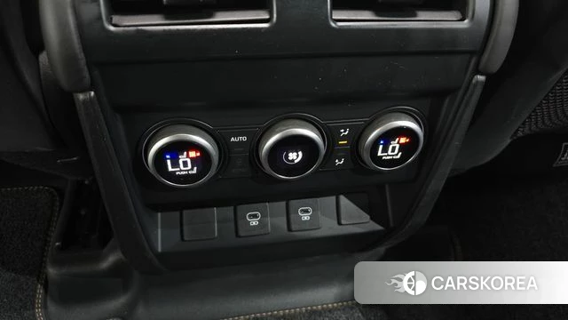 Land Rover Defender (L663) id 4590601 из Кореи 19