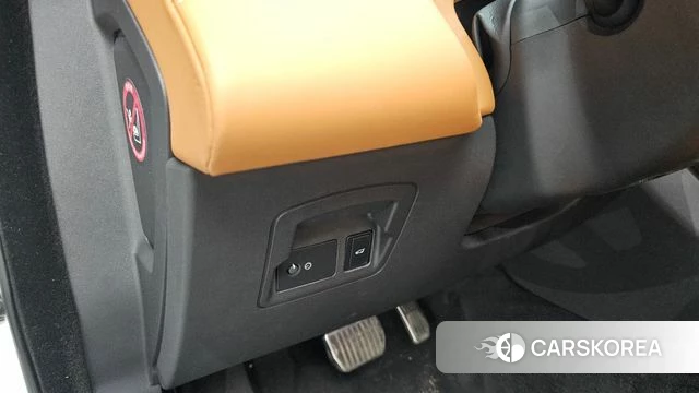 Land Rover Range Rover Velar id 4370408 из Кореи 19