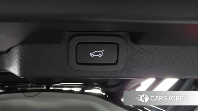 Land Rover Discovery 5 id 4610018 из Кореи 19