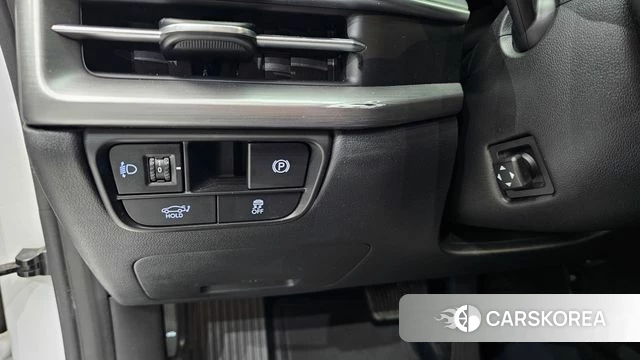 Hyundai Grandeur (GN7) id 4280849 из Кореи 19
