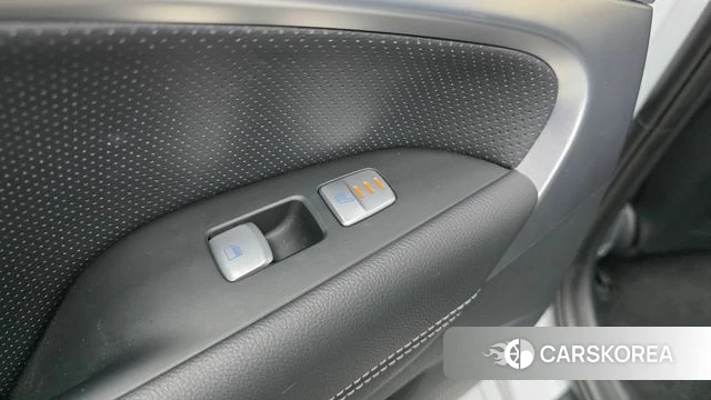 Genesis G70 id 4465735 из Кореи 19