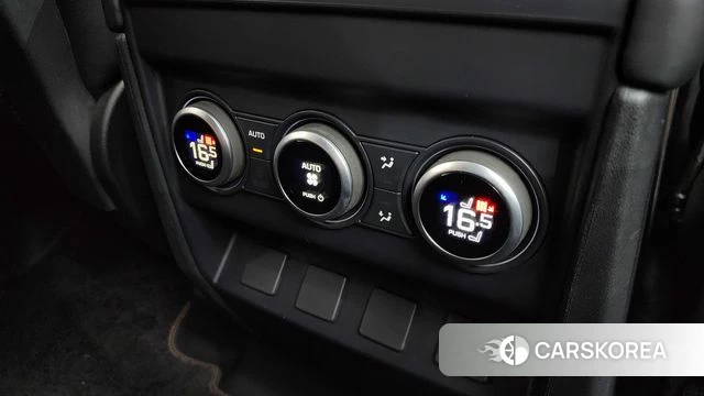 Land Rover Defender (L663) id 4329999 из Кореи 19