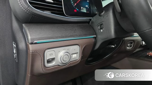 Mercedes-Benz GLE-Class W167 id 4195514 из Кореи 19