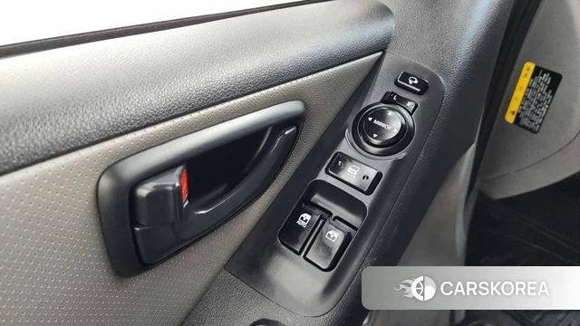 Hyundai The New Grand Starex id 4906961 из Кореи 19