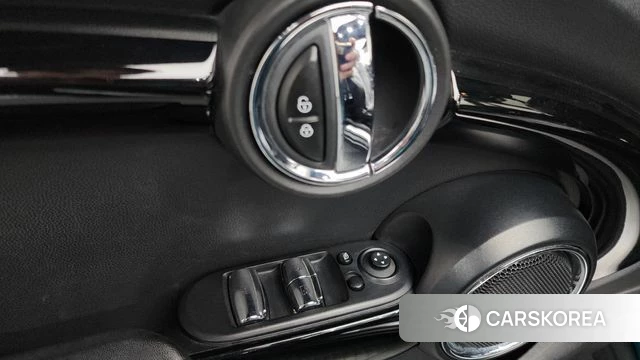 Mini Cooper Convertible id 4662179 из Кореи 19