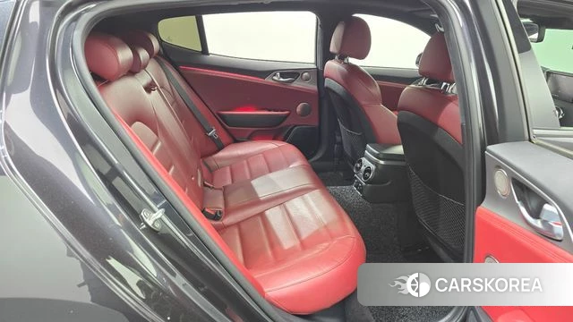 Kia Stinger id 4424984 из Кореи 19