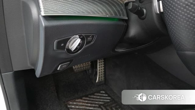Mercedes-Benz E-Class W213 id 4619551 из Кореи 19