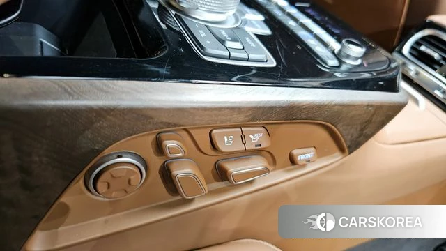 Genesis G90 id 4310755 из Кореи 19
