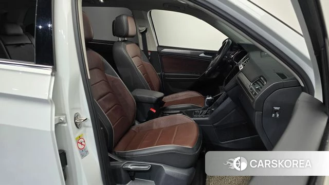Volkswagen Tiguan Allspace id 4579614 из Кореи 19