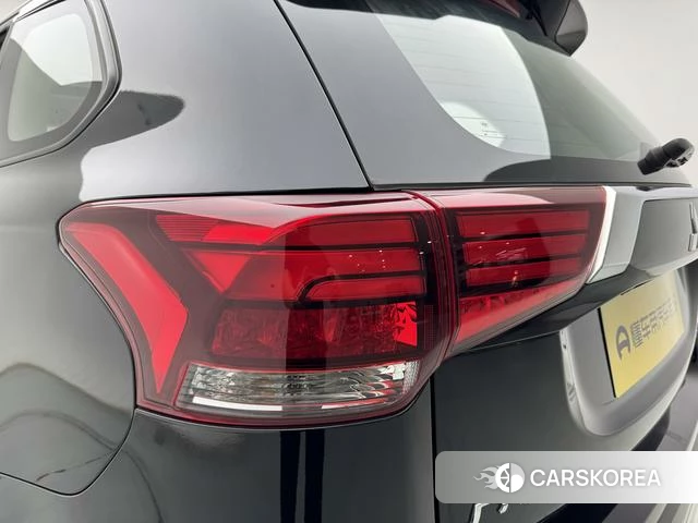 Mitsubishi  Outlander id 4253610 из Китая 19