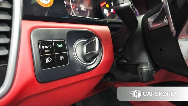 Porsche Cayenne (PO536) id 4410040 из Кореи 19