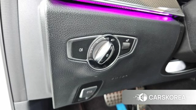 Mercedes-Benz E-Class W213 id 4490595 из Кореи 19