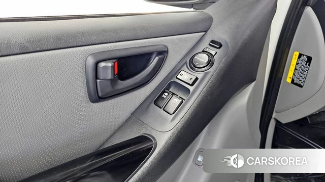 Hyundai The New Grand Starex id 4286073 из Кореи 19