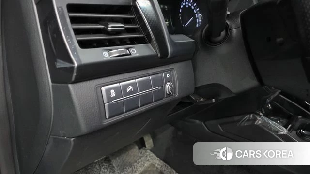 Ssangyong Rexton Sports Cannes id 4775819 из Кореи 19